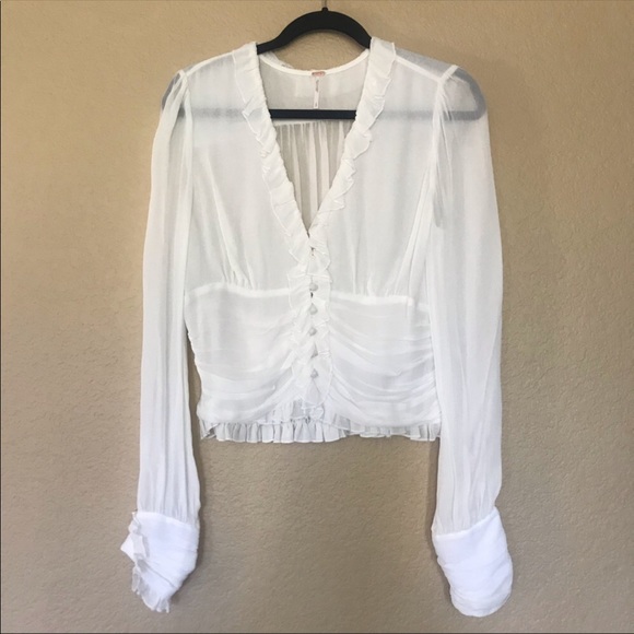 Free People Tops - Free people white v neck ruffle blouse